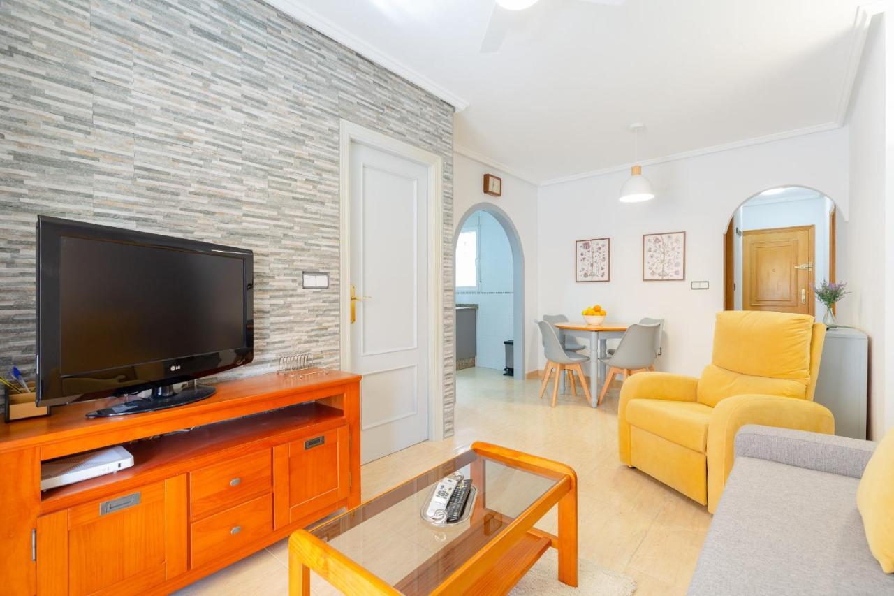 Petite Charming By Fidalsa Apartamento Torrevieja Exterior foto