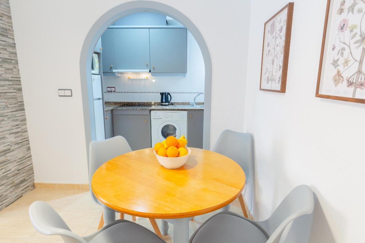 Petite Charming By Fidalsa Apartamento Torrevieja Exterior foto