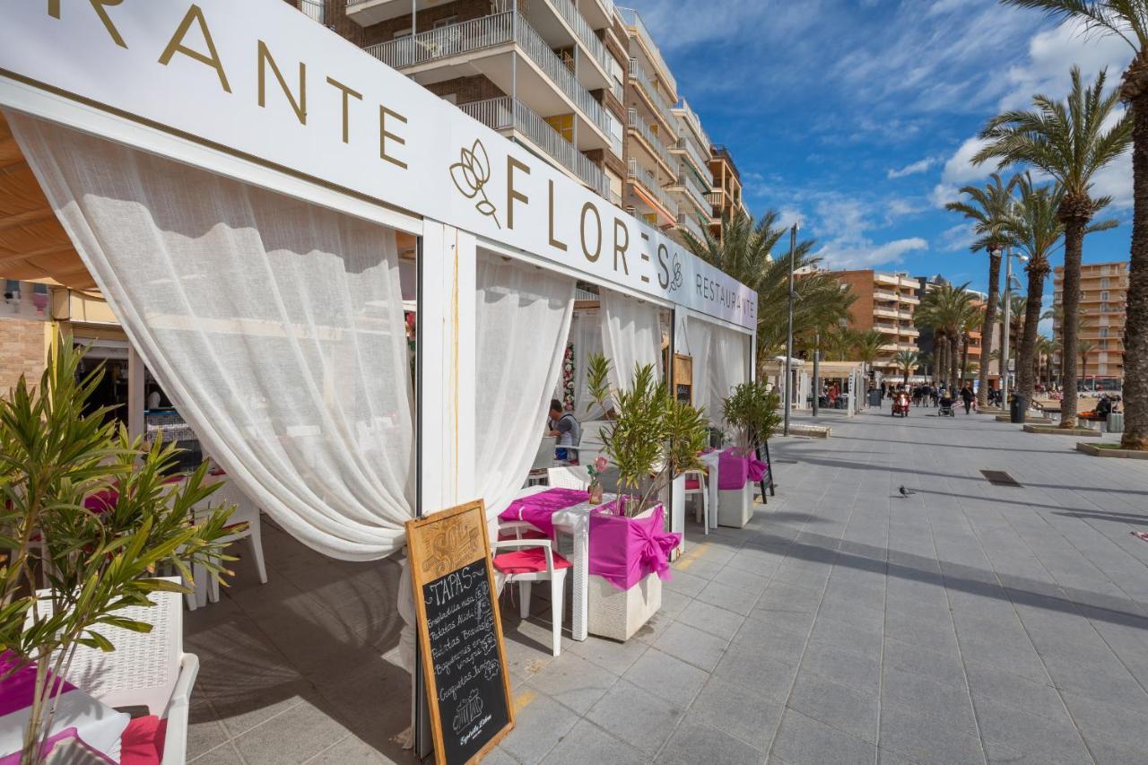 Petite Charming By Fidalsa Apartamento Torrevieja Exterior foto