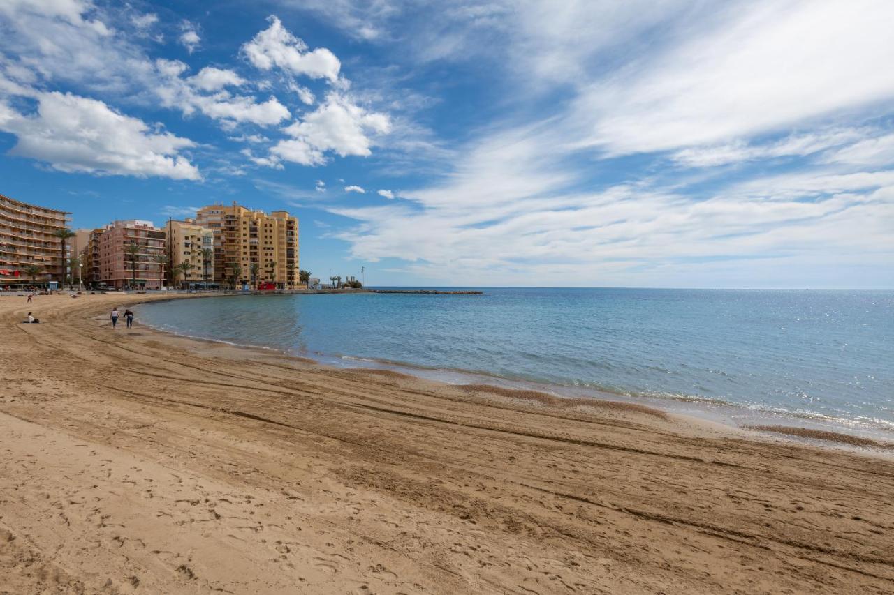 Petite Charming By Fidalsa Apartamento Torrevieja Exterior foto
