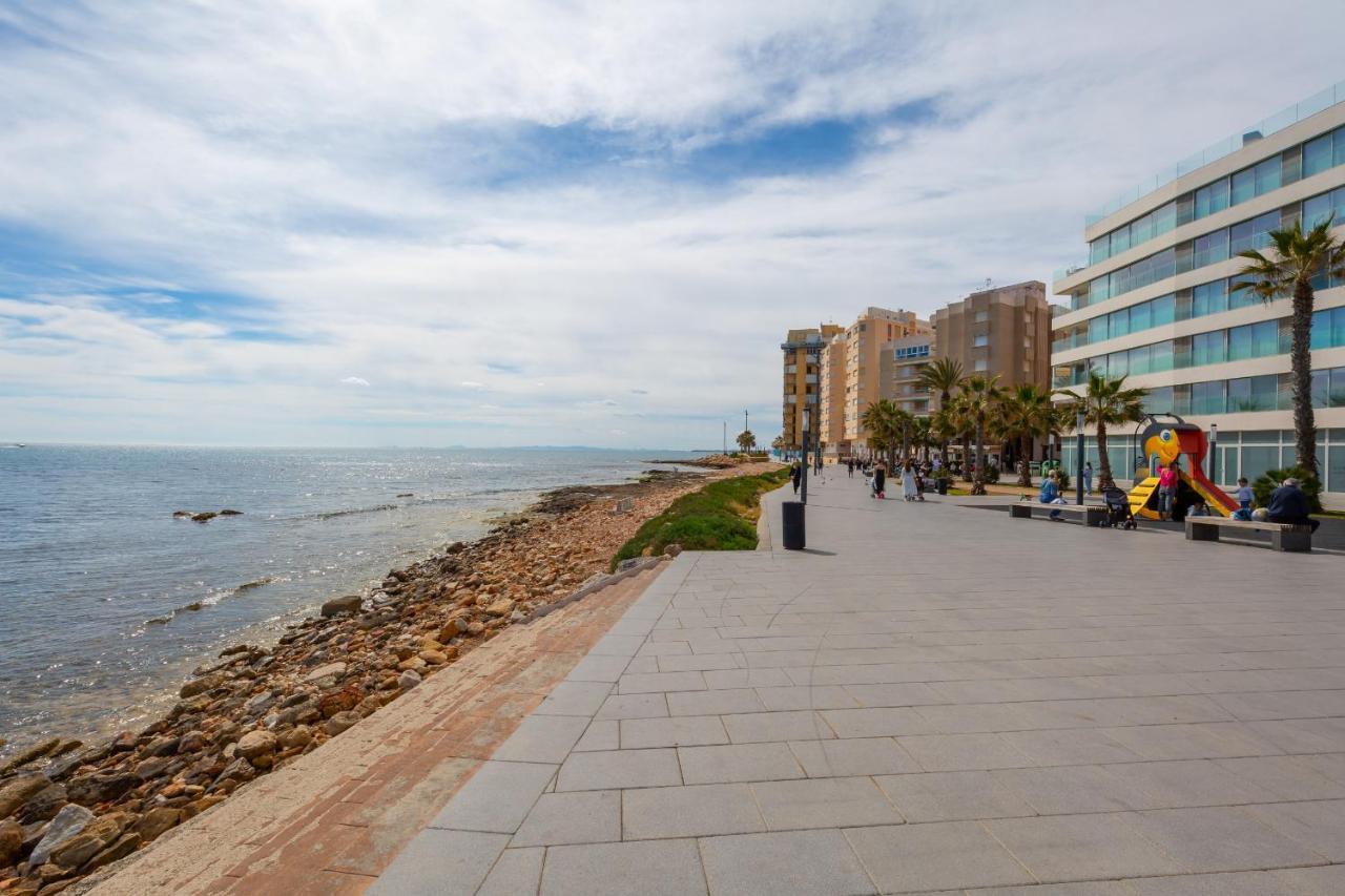 Petite Charming By Fidalsa Apartamento Torrevieja Exterior foto